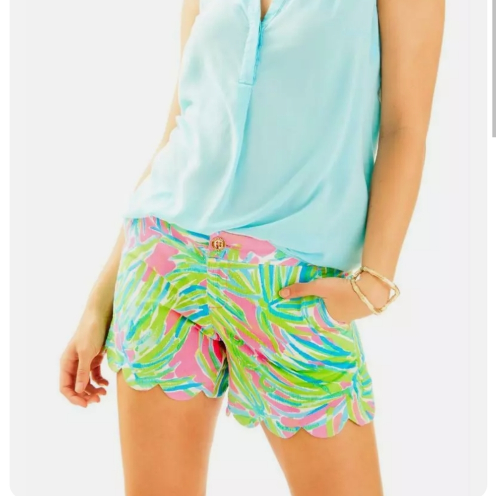 Lilly Pulitzer the Buttercup shorts TIki  Sz.2